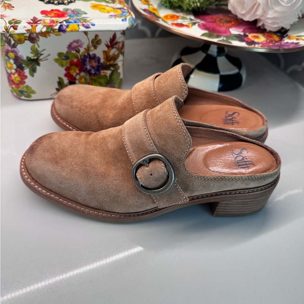Sofft Suede Buckle Mule Clogs Taupe Leather Heeled Slides size 10